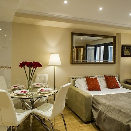 Rent Apartments Salamanca Cervantes 47 Buitenkant foto