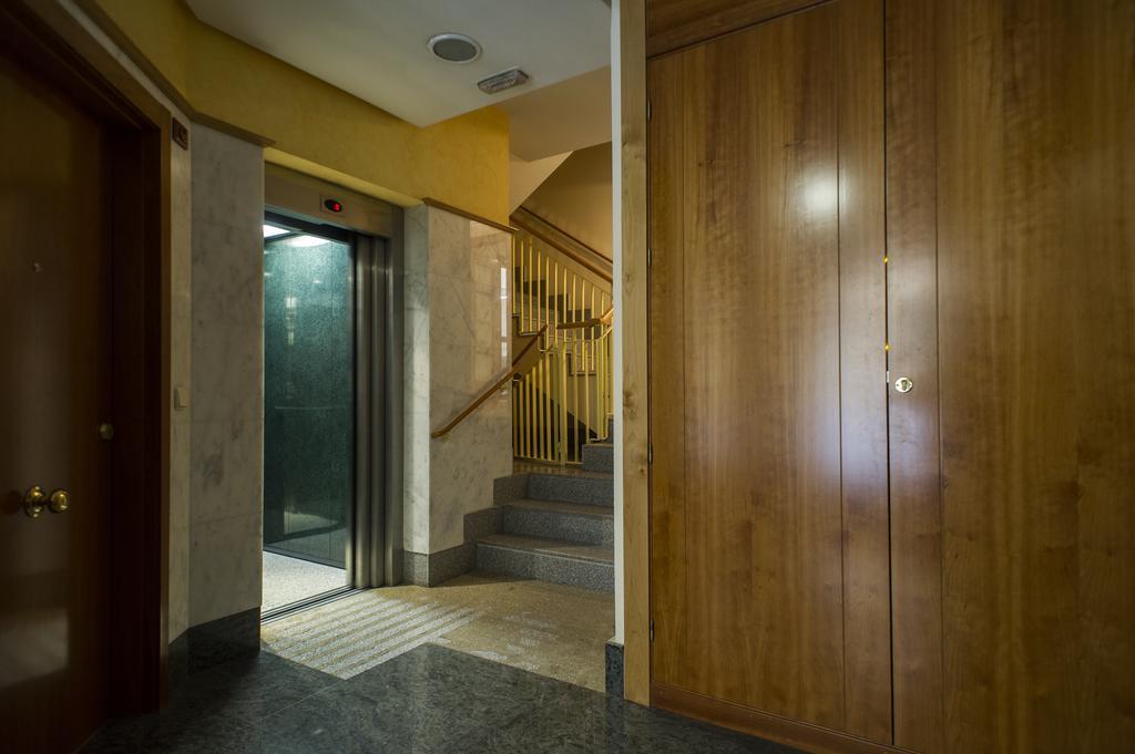 Rent Apartments Salamanca Cervantes 47 Buitenkant foto