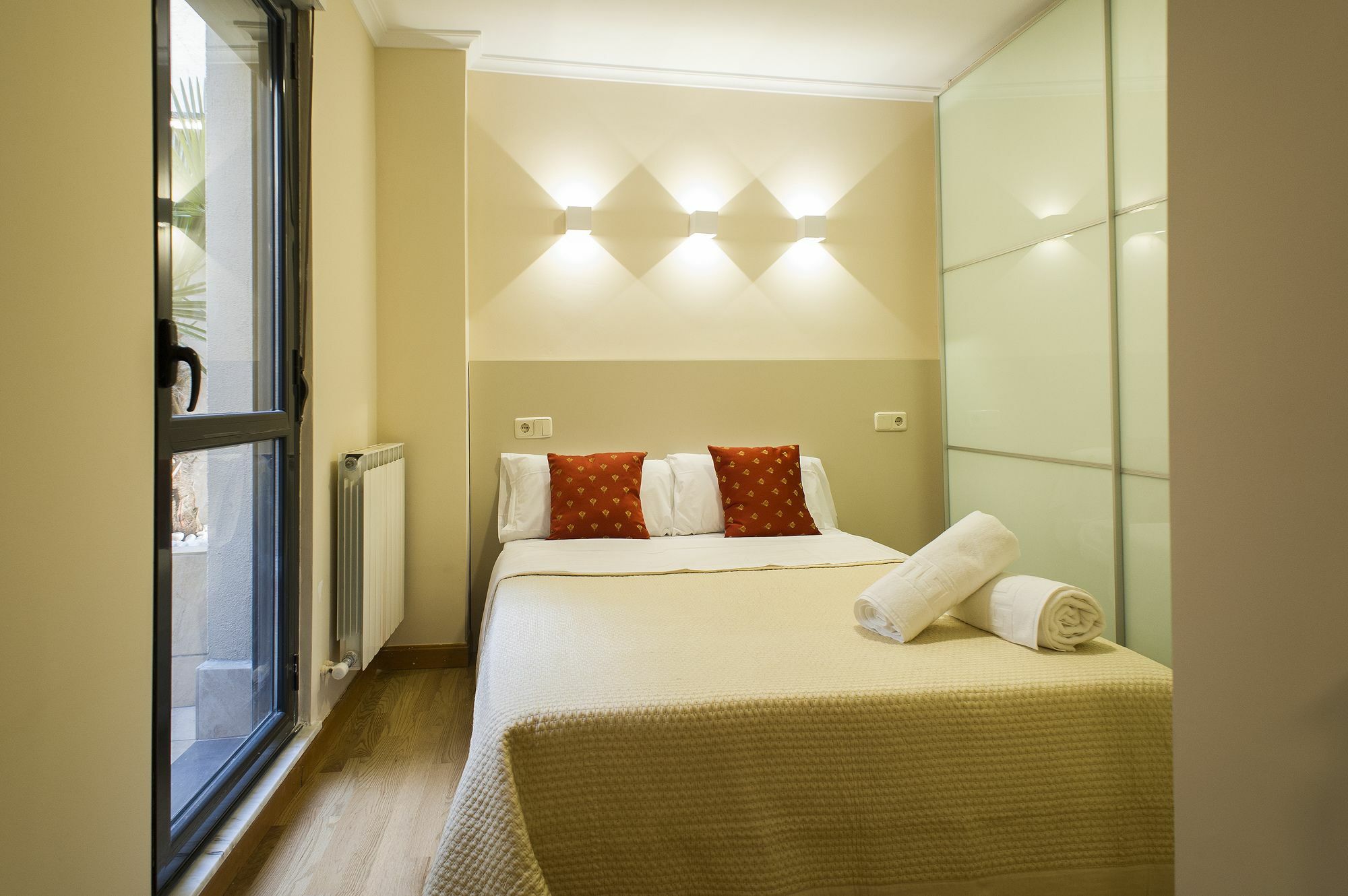 Rent Apartments Salamanca Cervantes 47 Buitenkant foto