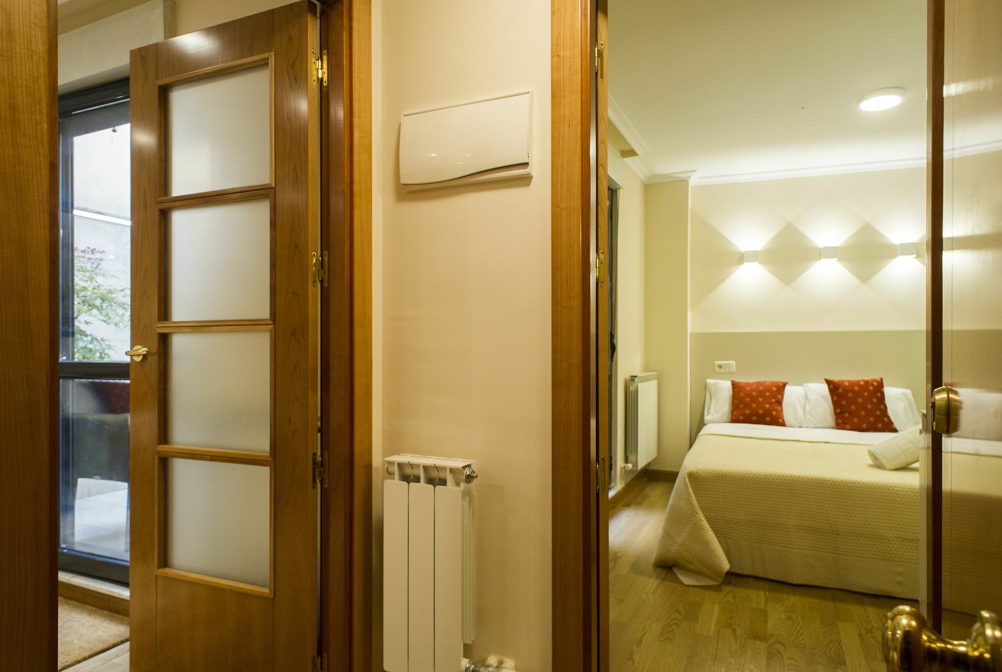 Rent Apartments Salamanca Cervantes 47 Buitenkant foto